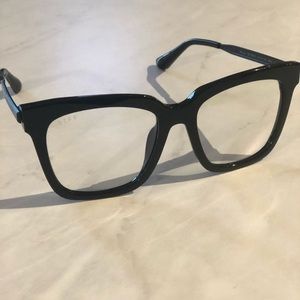DIFF Blue light blocking glasses